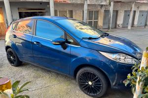 Ford Fiesta benzina