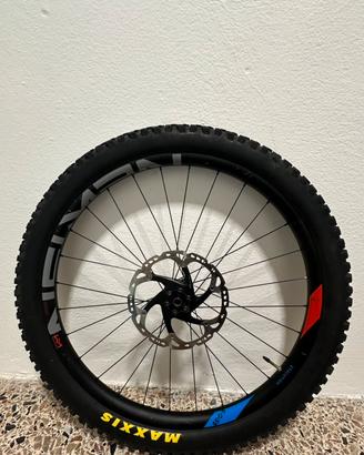 Cerchio newman  + maxxis assegai 27.5 x 2.6