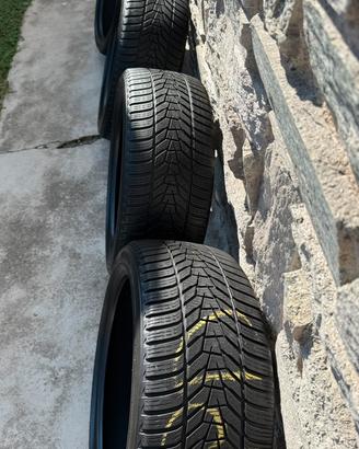 Hankook Winter icept evo3