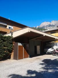 Magazzino più cortile recintato più appartamento