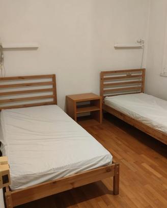 2 Letti IKEA Tarva Pino con doghe incluse