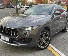 MASERATI Levante V6 Diesel 275 CV AWD Granlusso