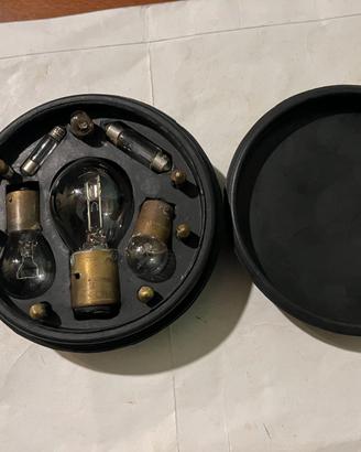 SCATOLA- TROUSSE LAMPADINE FIAT 500 N D  AUTO EPOC