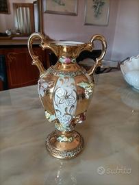 Vaso in ceramica e oro zecchino