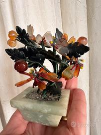 Alberello in giada e pietre dure