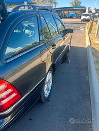Mercedes-Benz C 270 CDI S203 – 2004