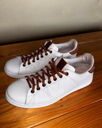 sneackers victoria n. 43
