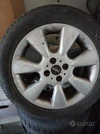 4 cerchi con gomme