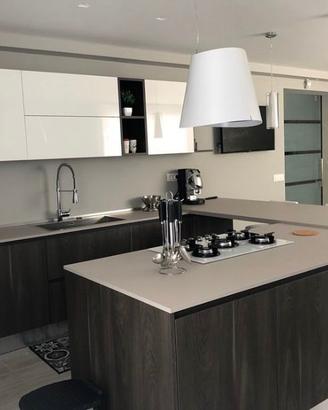 CUCINA BERLONI COMPLETA – COME NUOVA –