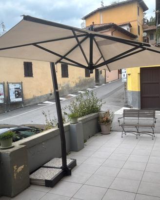 Ombrellone da esterno Fim con base