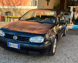 VW Golf 4 1.4 benzina/metano