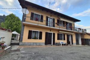 Casa indipendente a due livelli