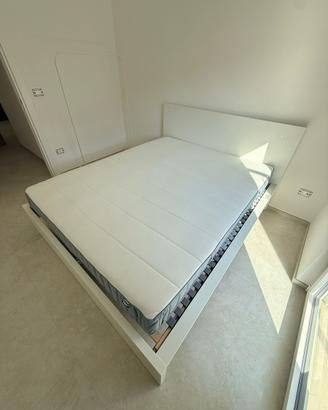 Letto matrimoniale ikea