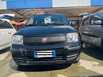 FIAT PANDA 1,2 CON SOLI 135 MILA KM!