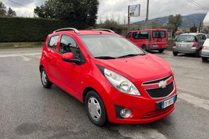 Chevrolet spark 2010 benzina
