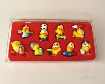 Kinder Sorpresa Sporty Chicks completa + 9 cartine