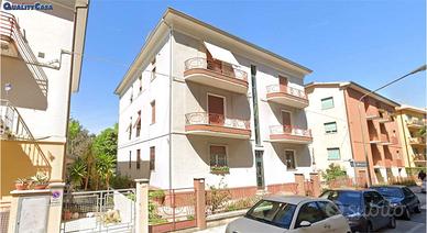 APPARTAMENTO DA RISTRUTTURARE CHIARAVALLE