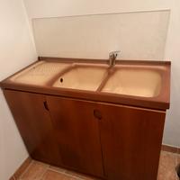 Mobile cucina con doppia vasca  e miscelatore