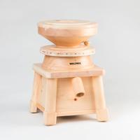 Mulino con macine in pietra