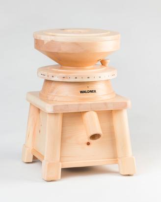 Mulino con macine in pietra