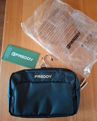 Beauty case Freddy appendibile nero