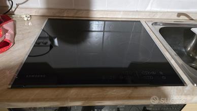 Piano cottura in vetroceramica SAMSUNG