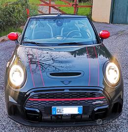 MINI Mini Cabrio (F57) - 2022