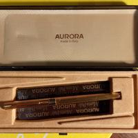 penna stilografica Aurora placcata oro anni 80