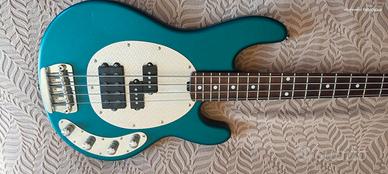 Basso  Music Man SUB americano  2004