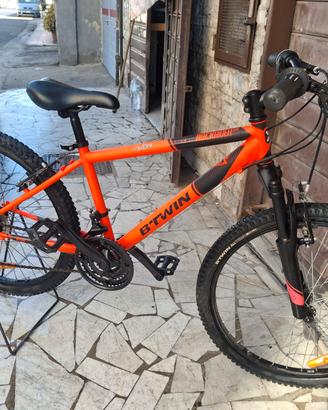 bici misura 24 BTW buono stato da garage 