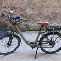 E-Bike donna Via Veneto verde vintage