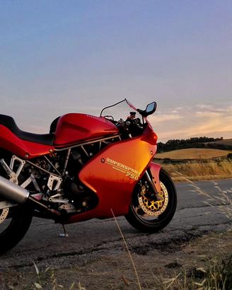 Ducati 750 Supersport Desmodue