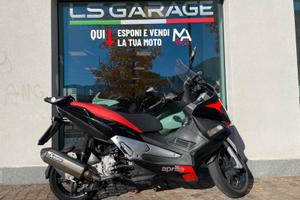 Aprilia SR Max 300