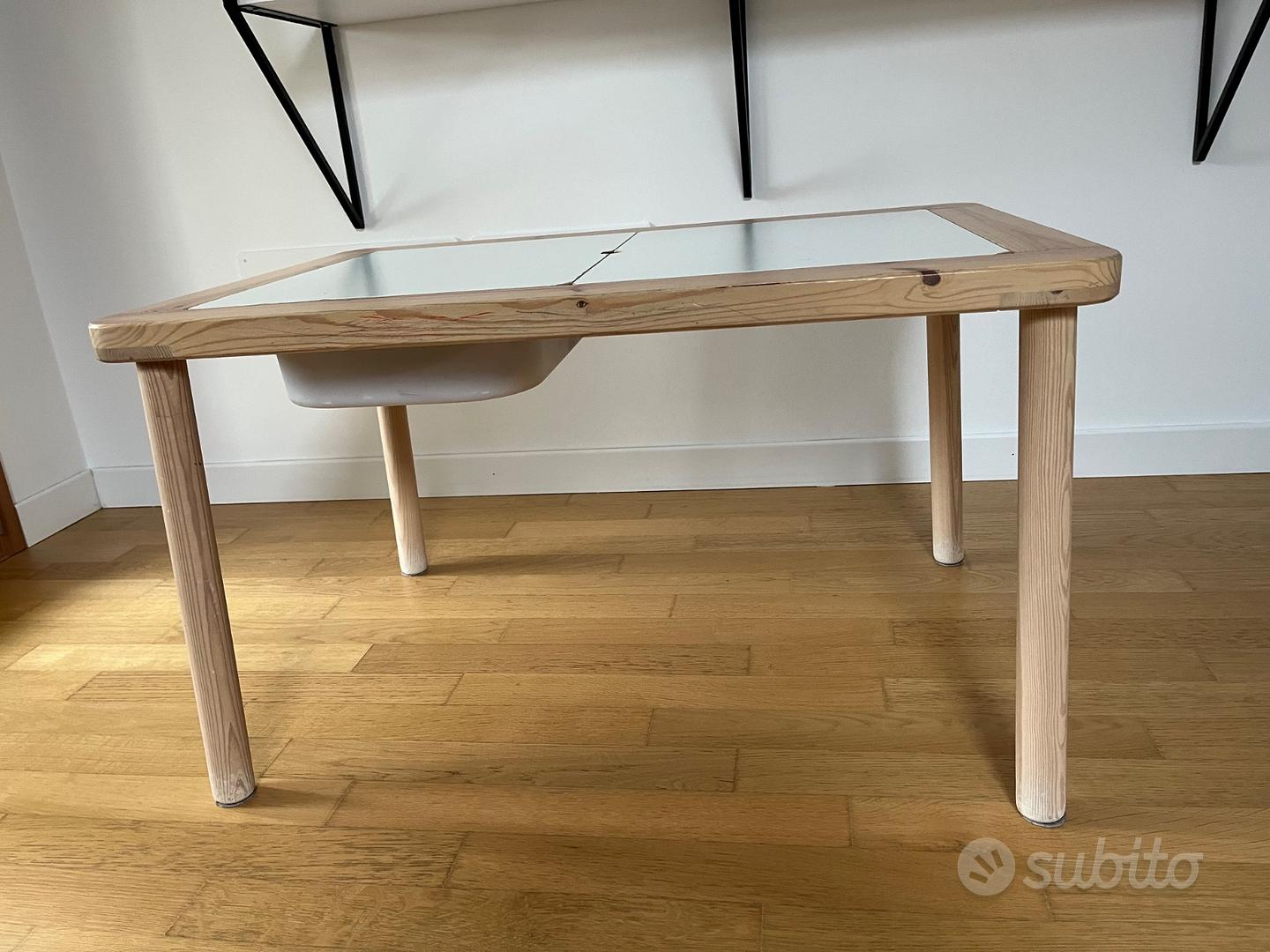 Tavolino ikea Arredamento e Casalinghi In vendita a Monza e