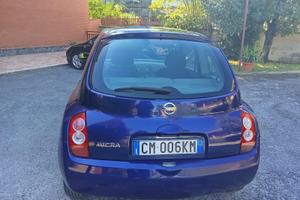 Nissan micra 1.0 / 16 valvole