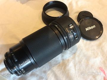 Nikkor AF 80-200/2,8 ED a pompa 