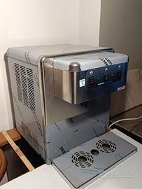 Soda Fountain Erogatore acqua gassata e naturale.