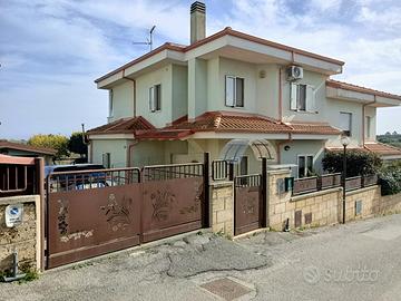 Villetta bifamiliare