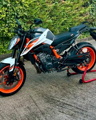 Ktm Duke 890 R