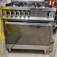 macchina da cucina a gas