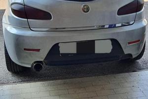 AUTO ALFA ROMEO