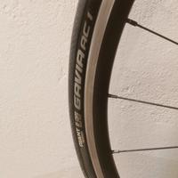 Coppia di ruote GIANT PR-2 con tubeless GAVIA AC 1