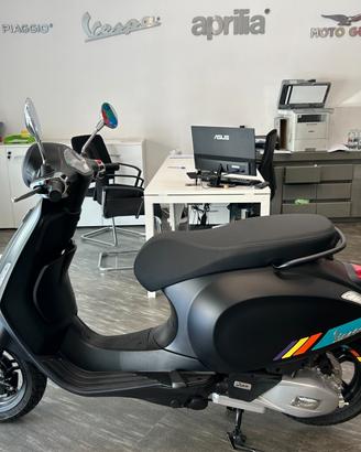 vespa primavera sport