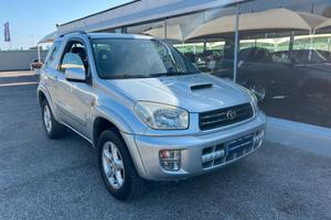 Toyota RAV 4 RAV4 2.0 Tdi D-4D cat 3 porte Sol