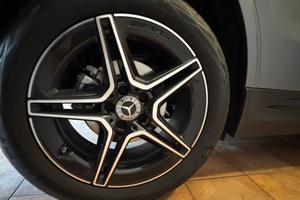 Cerchi da 19 Mercedes GLA AMG + gomme Continetal