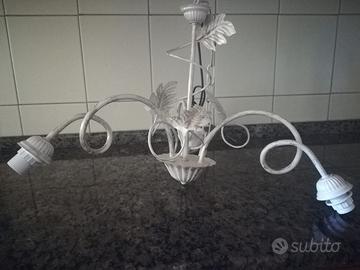 Lampadario e lampade da tavolo vintage