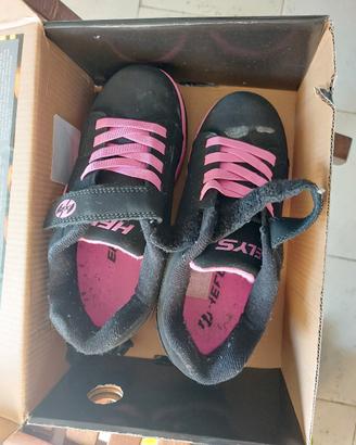 scarpe con rotelle heelys