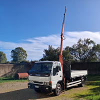 Isuzu nqr 75