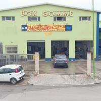 Officina attrezzata uso artigianale