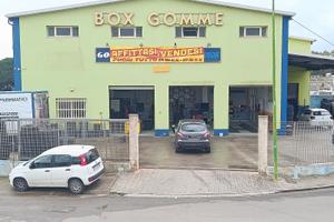 Officina attrezzata uso artigianale